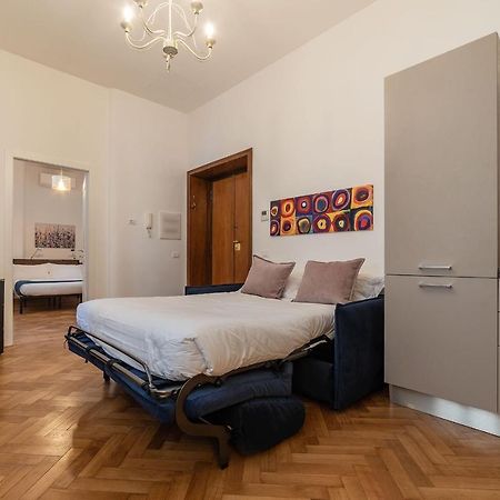 Cs Termini Nazionale Apartments Рим Екстериор снимка
