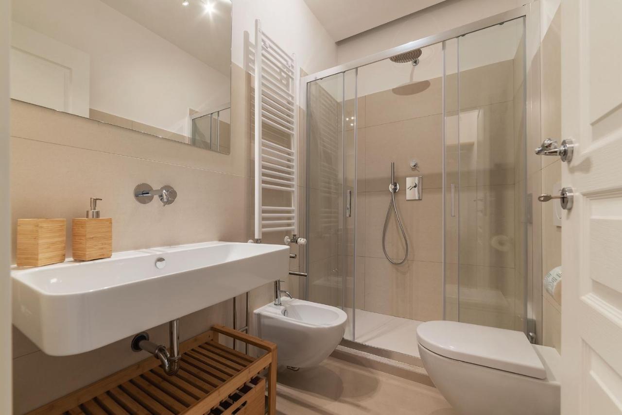 Cs Termini Nazionale Apartments Рим Екстериор снимка