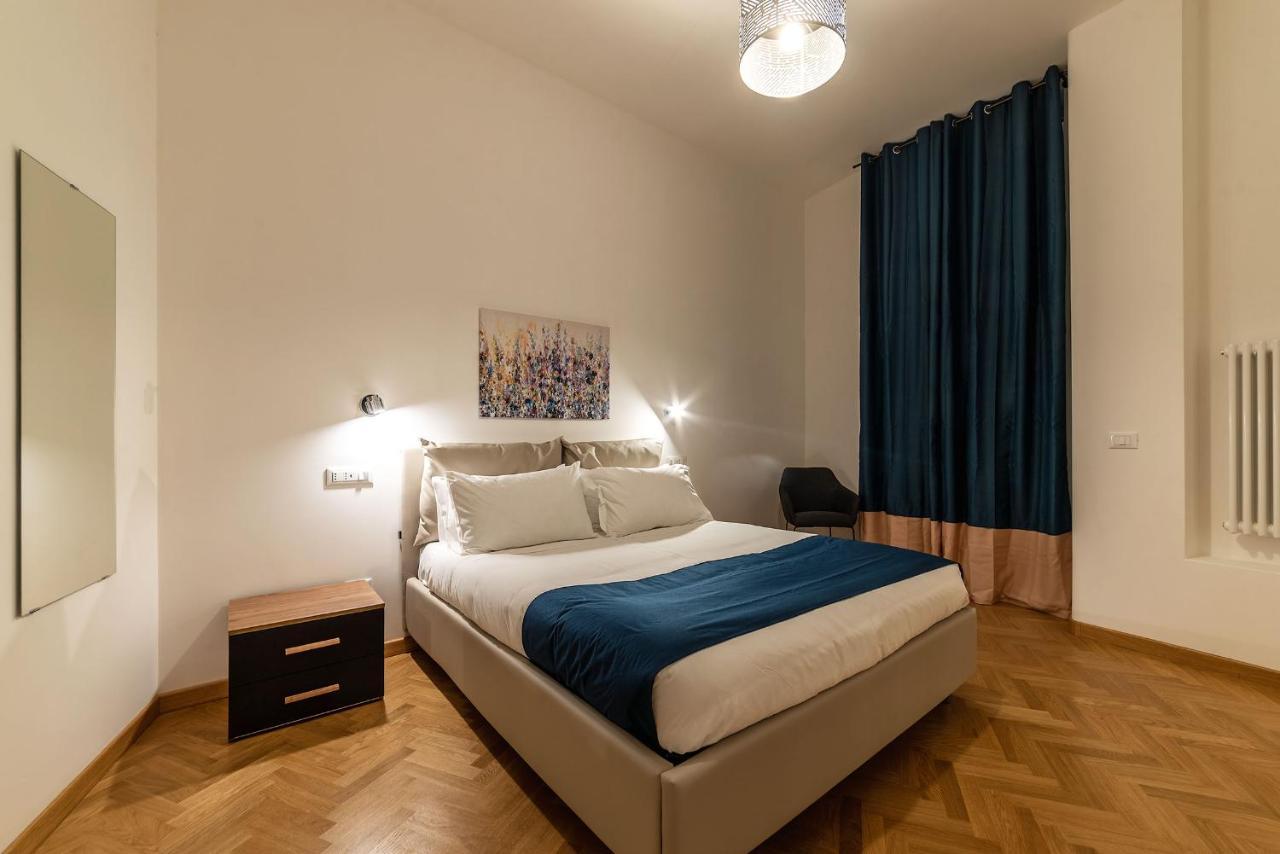 Cs Termini Nazionale Apartments Рим Екстериор снимка