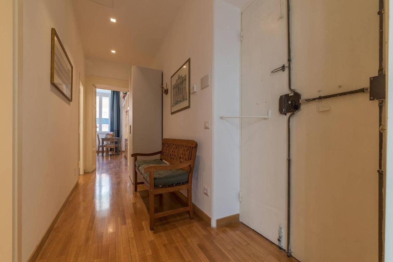 Cs Termini Nazionale Apartments Рим Екстериор снимка