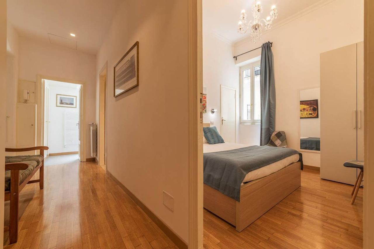 Cs Termini Nazionale Apartments Рим Екстериор снимка